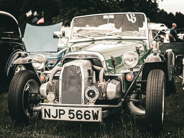 Conseils pour rendre visible votre véhicule en cas de panne : l'importance du triangle de sécurité